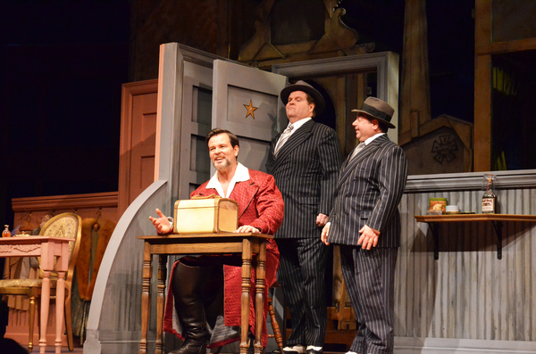 Photo Flash: First Look at KISS ME, KATE at Maltz Jupiter Theatre Image