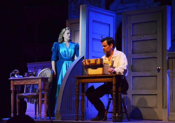 Photo Flash: First Look at KISS ME, KATE at Maltz Jupiter Theatre Image