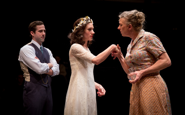 Photo Flash: First Look at BLOOD WEDDING at Lookingglass Theatre Company Image