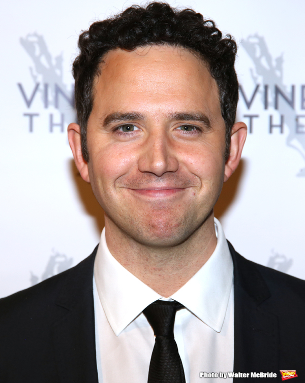 Photo Coverage: On the Red Carpet for Vineyard Theatre's 2016 Gala! Image