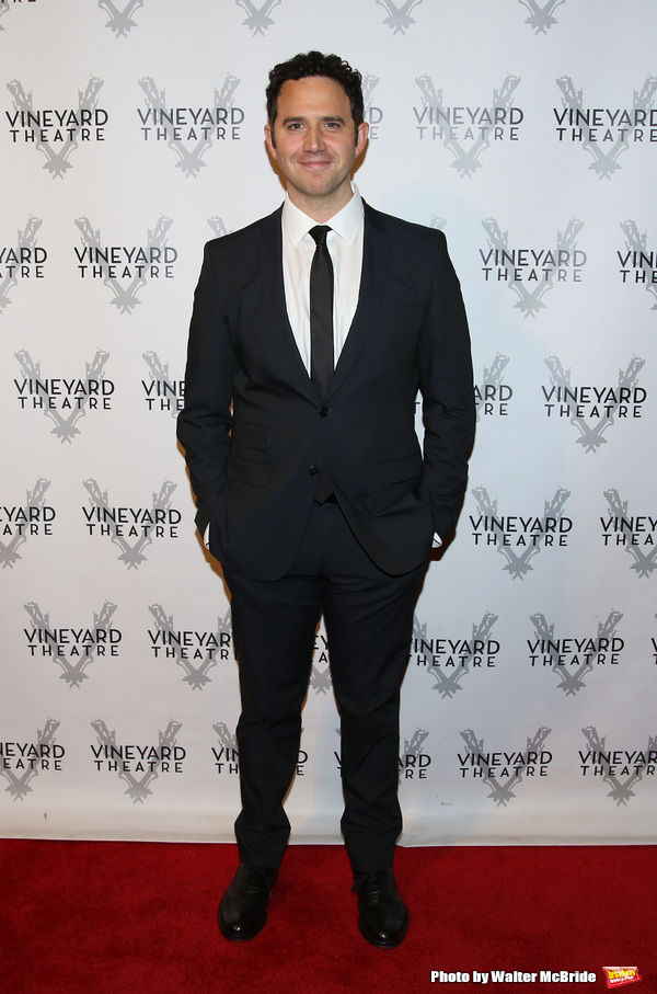Photo Coverage: On the Red Carpet for Vineyard Theatre's 2016 Gala! Image