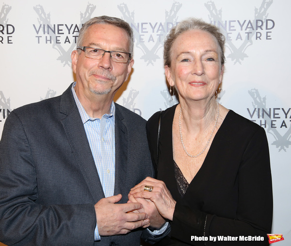Photo Coverage: On the Red Carpet for Vineyard Theatre's 2016 Gala! Image