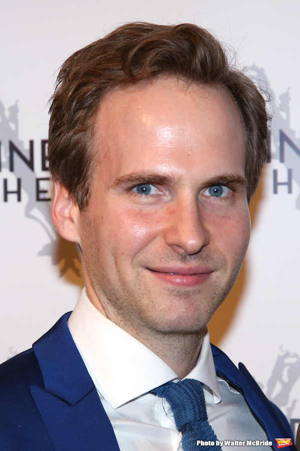 Photo Coverage: On the Red Carpet for Vineyard Theatre's 2016 Gala! Image