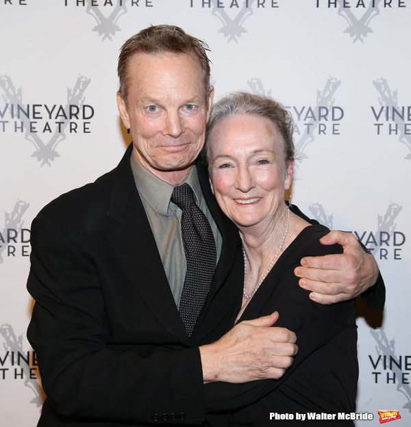 Photo Coverage: On the Red Carpet for Vineyard Theatre's 2016 Gala! Image