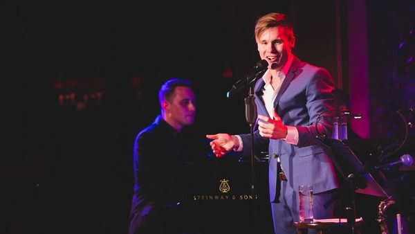 Photo Flash: Seth Sikes 'SINGS LIZA MINNELLI' at Feinstein's/54 Below Image