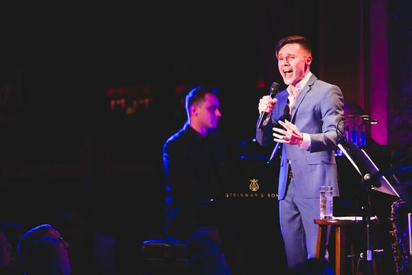 Photo Flash: Seth Sikes 'SINGS LIZA MINNELLI' at Feinstein's/54 Below Image