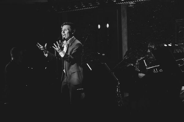 Photo Flash: Seth Sikes 'SINGS LIZA MINNELLI' at Feinstein's/54 Below Image
