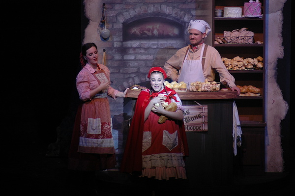 Photo Flash: New Shots from INTO THE WOODS at Theatre Memphis 