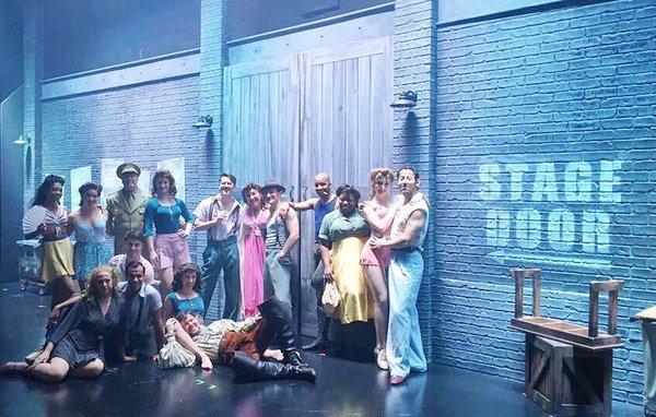 Photo Flash: PIPPIN Touring Cast and Regional Casts Take Saturday Intermission Pics #SIP Image