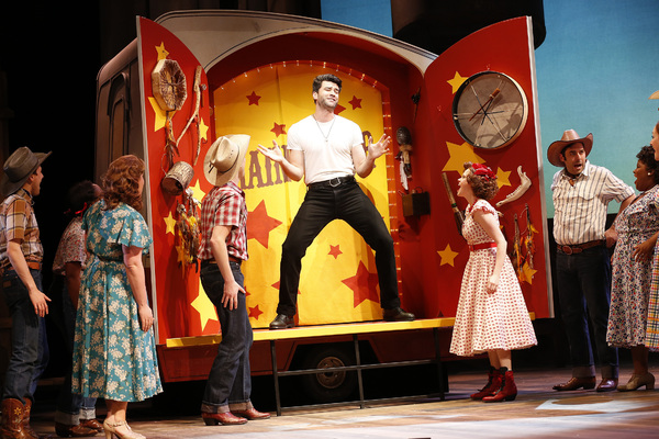 Photo Flash: First Look at 110 IN THE SHADE at Ford's Theatre Image