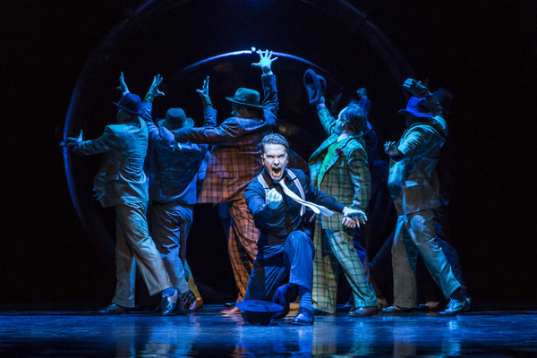 Photo Flash: First Look at Richard Fleeshman, Maxwell Caulfield, Louise Dearman and More in GUYS AND DOLLS UK Tour Image