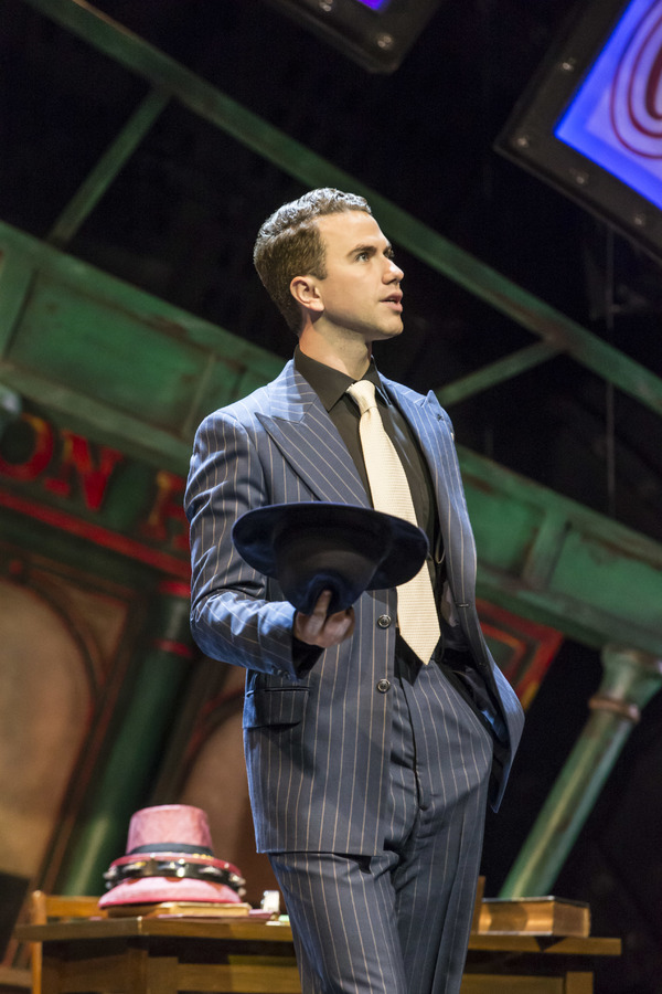 Photo Flash: First Look at Richard Fleeshman, Maxwell Caulfield, Louise Dearman and More in GUYS AND DOLLS UK Tour Image