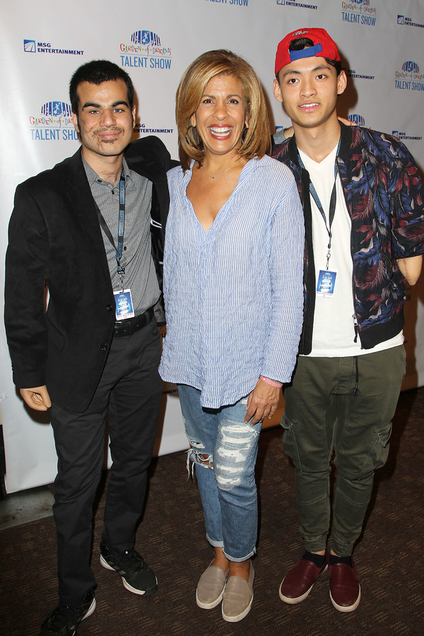 Photo Flash: Hoda Kotb, Christina Sajous and More Mentor Kids for Garden of Dreams 2016 Talent Show Image
