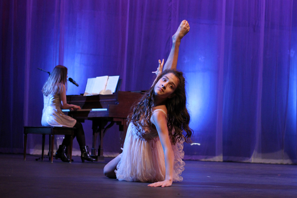 Photo Flash: Broadway, TV, Film, Music and Dance Stars Take Part in KOTA's LYRICS FOR LIFE Image