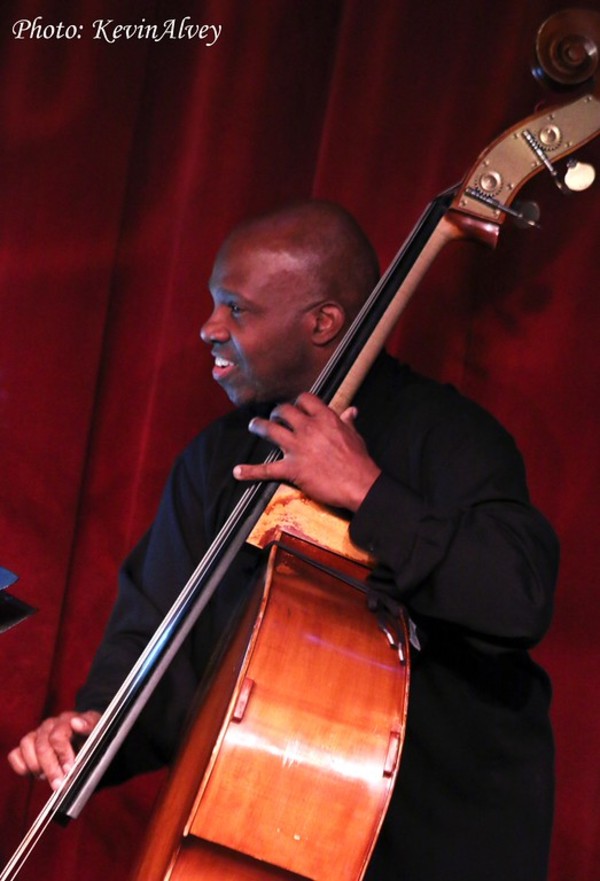Photo Flash: Natalie Douglas Celebrates New CD HUMAN HEART at Birdland Image