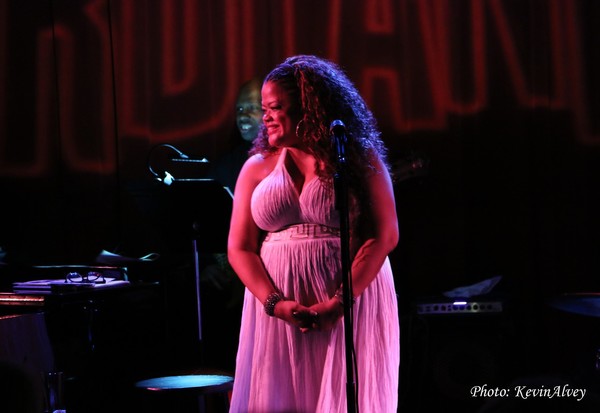 Photo Flash: Natalie Douglas Celebrates New CD HUMAN HEART at Birdland Image