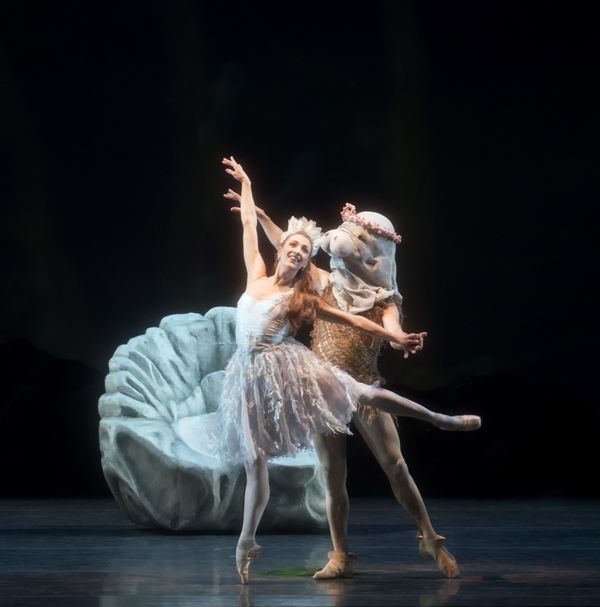 Photo Flash: MCB's A MIDSUMMER NIGHT'S DREAM Features Michele Oka Doner's Ocean-Inspired Costumes 