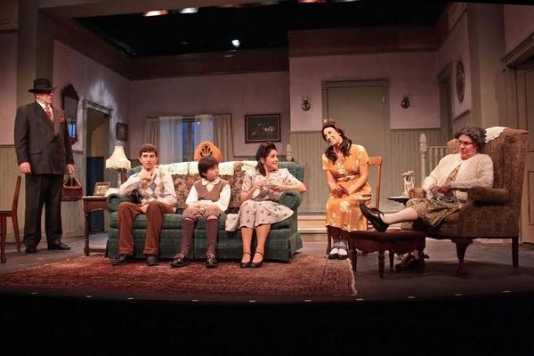 Photo Flash: Inside Look at Hampton Theatre Company's LOST IN YONKERS 