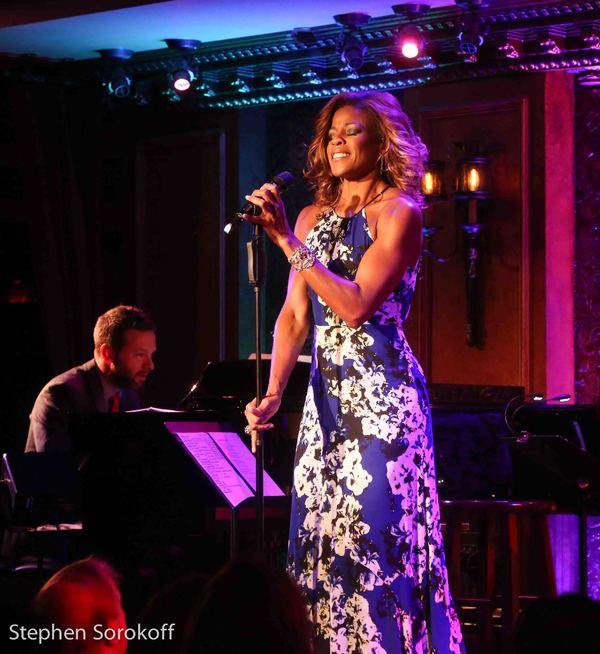 Photo Coverage: Nicole Henry Debuts at Feinstein's/54 Below Image