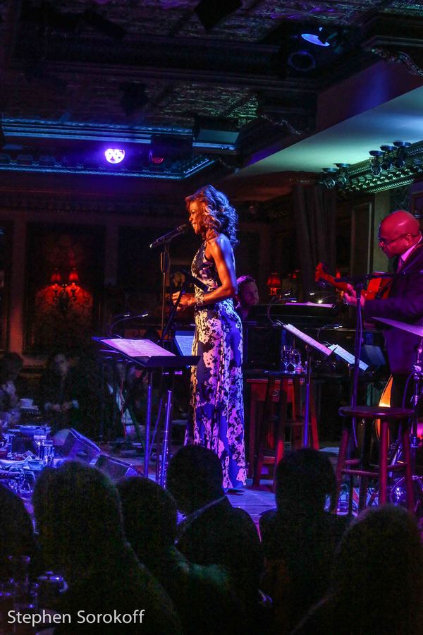 Photo Coverage: Nicole Henry Debuts at Feinstein's/54 Below 