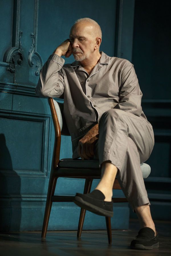 Photo Flash: First Look at Frank Langella and More in MTC's THE FATHER Image