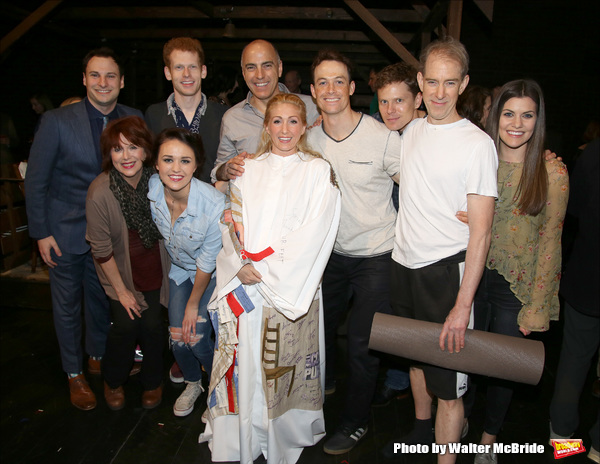 Sarah Jane Shanks with chorus members  Photo