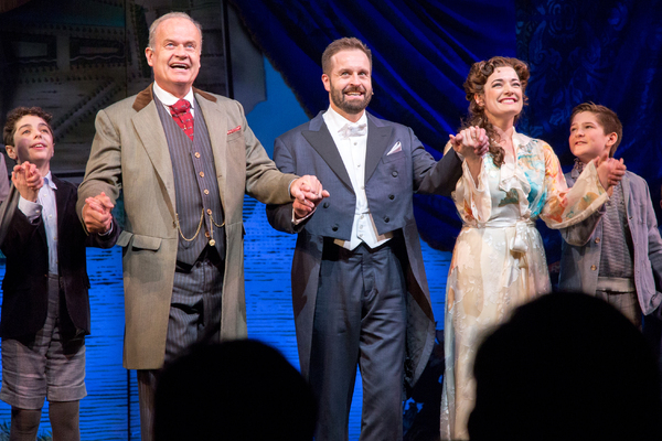 Photo Coverage: Alfie Boe Takes First Bows in FINDING NEVERLAND Image