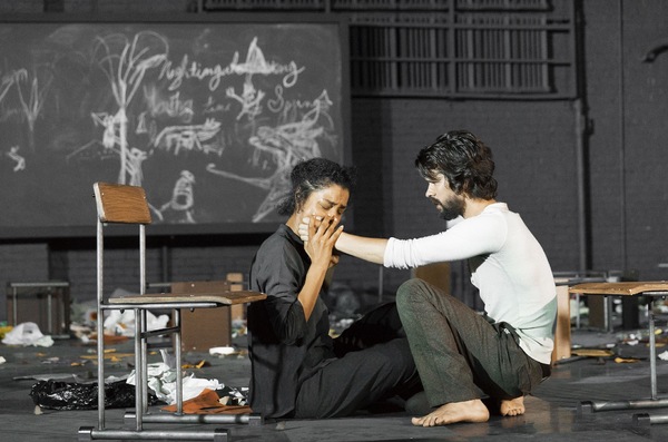 Photo Flash: First Look at Saoirse Ronan, Ben Whishaw and More in Ivo van Hove's THE CRUCIBLE Image