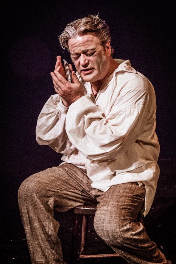 Photo Coverage: First Look at SRO Theatre's SWEENEY TODD Image