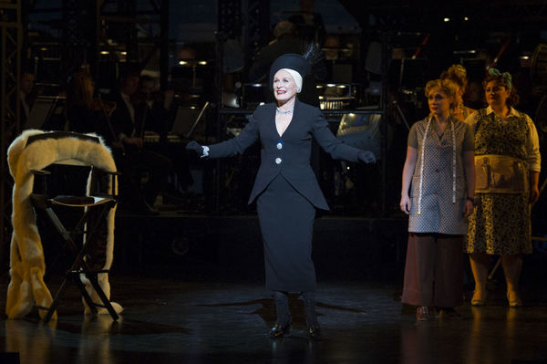 Photo Flash: First Look at Glenn Close, Michael Xavier and More in SUNSET BOULEVARD in London Image