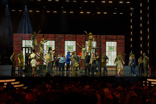 Photo Coverage: The Performances From The 2016 Olivier Awards - KINKY BOOTS, GYPSY And More! 