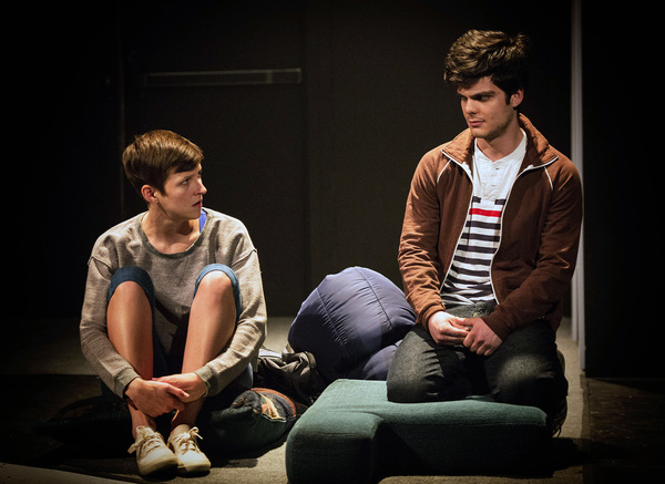 Photo Flash: First Look at Echo Theater Company's DRY LAND Image