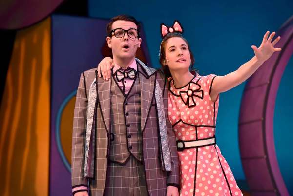 Jacob Valleroy as Gerald (Elephant) and Corynne Wagener as Piggie Photo