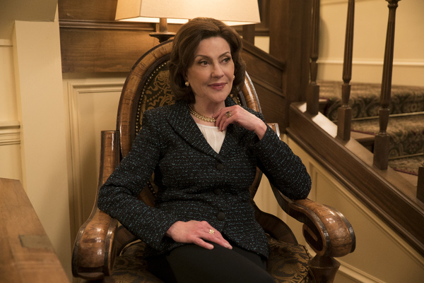 Photo Flash: Netflix Releases 'First Look' GILMORE GIRLS Images! Image
