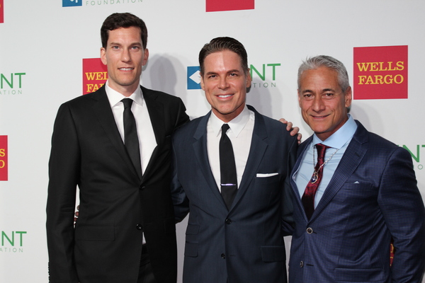 Pete Nowalk, Jorge Valencia and Greg Louganis  Photo