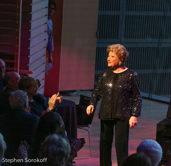 Photo Coverage: Michael Feinstein Brings The Great Jazz Standards to The Appel Room Image