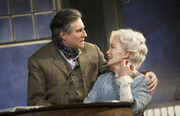 Photo Flash: First Look at Jessica Lange and More in Broadway's LONG DAY'S JOURNEY INTO NIGHT Image