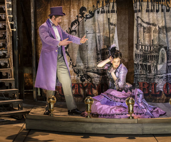 Photo Flash: First Look at Chris Peluso, Gina Beck and More in UK's SHOW BOAT Image