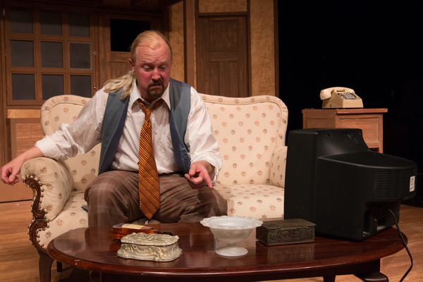 Photo Flash: First Look at NOISES OFF at Lakewood Playhouse Image