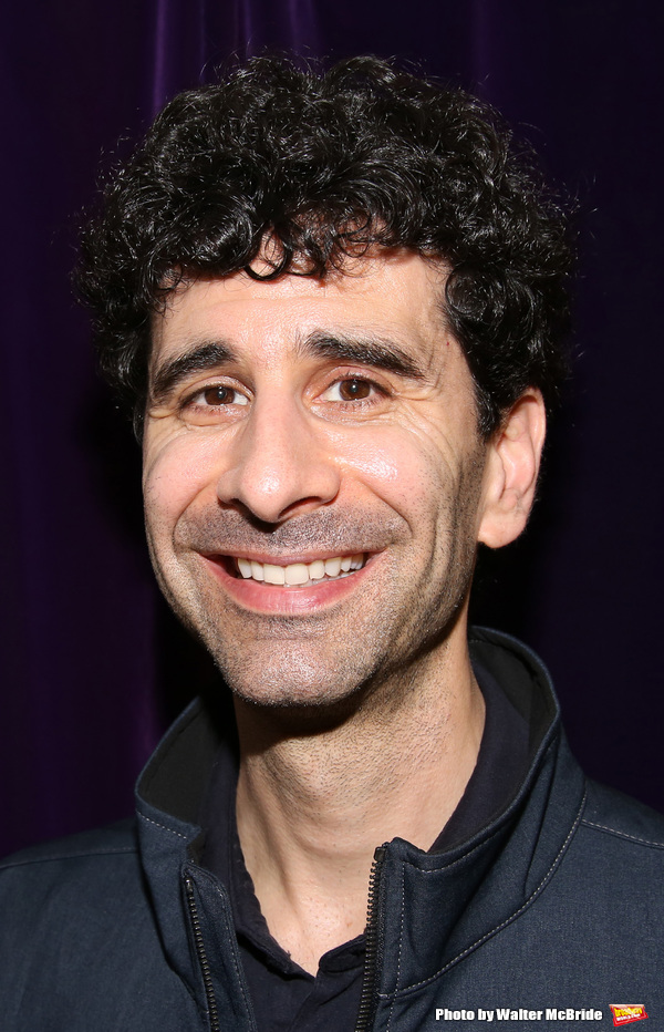 Photo Coverage: 'The Lights of Broadway Show Cards' Spring 2016 Edition Launch Image