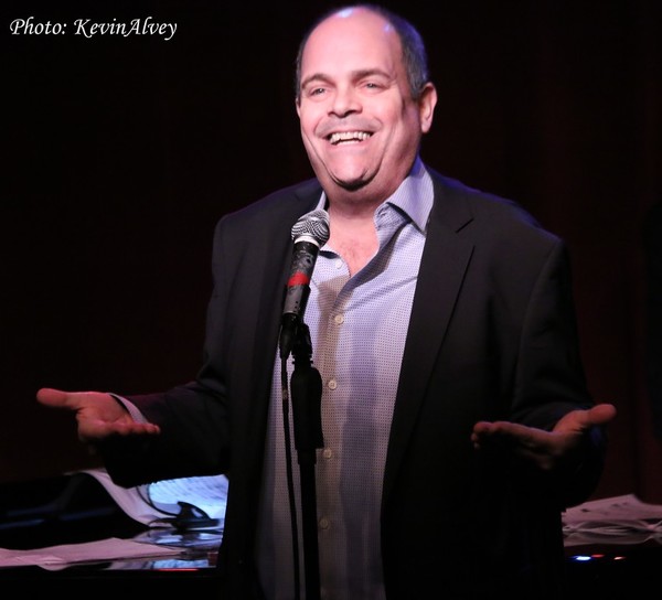Photo Flash: Howard McGillin, Brad Oscar, Savannah Brown and More Join Jamie deRoy at Birdland Image