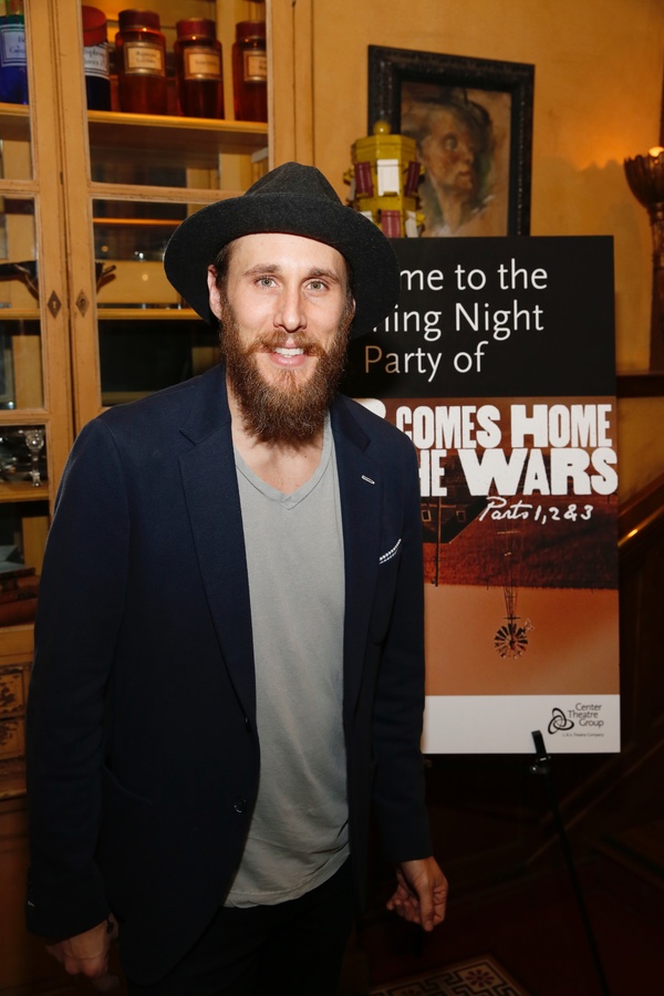 Photo Flash: 'FATHER COMES HOME FROM THE WARS' Opens at the Taper Image
