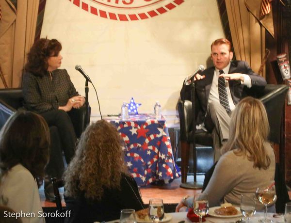 Photo Coverage: Up Close And Personal With Robert Creighton At The Friars Club Image