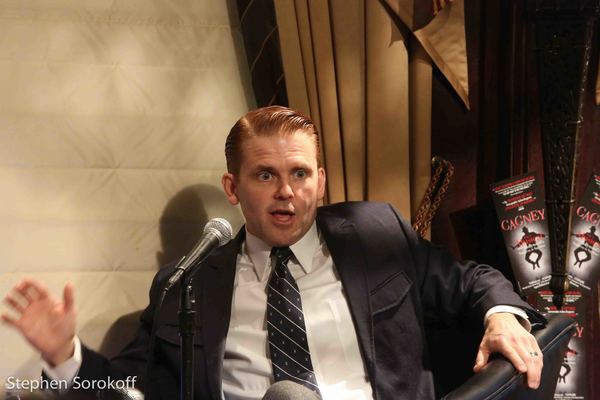Photo Coverage: Up Close And Personal With Robert Creighton At The Friars Club Image