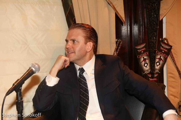 Photo Coverage: Up Close And Personal With Robert Creighton At The Friars Club Image