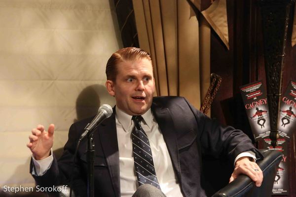 Photo Coverage: Up Close And Personal With Robert Creighton At The Friars Club 