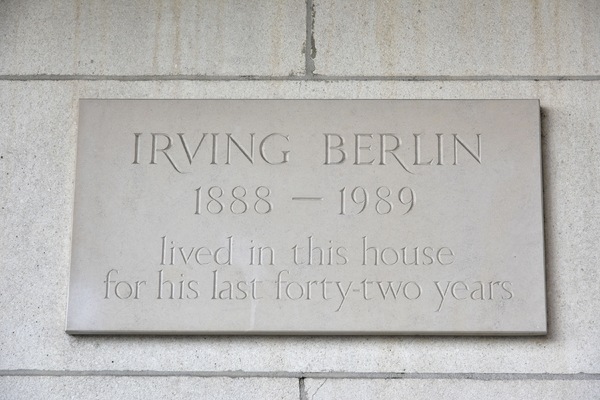 Photo Flash: Hershey Felder Offers Sneak Peek of Irving Berlin Solo Show at Subject's Former Home 