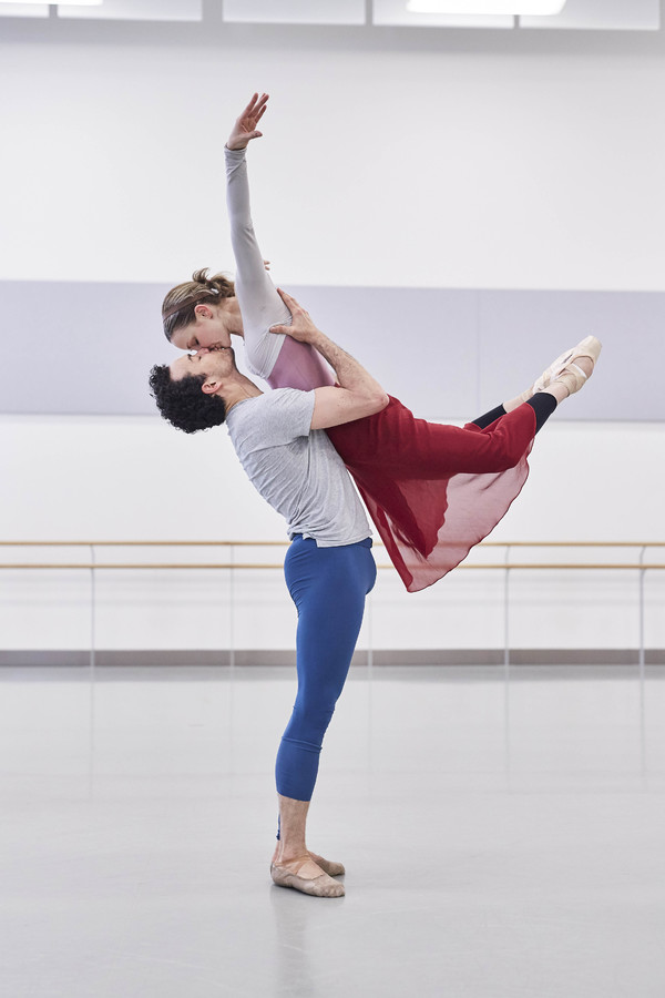 Photo Flash: In Rehearsal for Northern Ballet's JANE EYRE Image