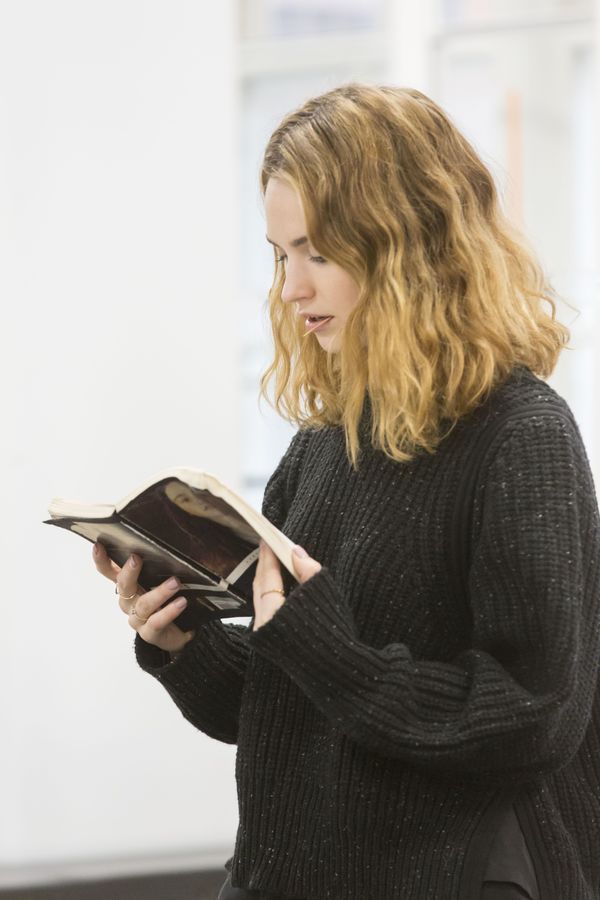 Photo Flash: In Rehearsal with Lily James, Richard Madden & More for Kenneth Branagh's ROMEO AND JULIET 