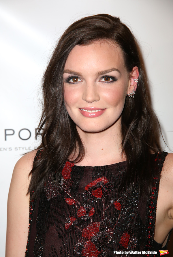 Jennifer Damiano  Photo